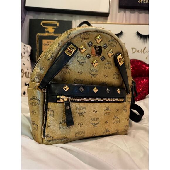 MCM Visetos Dual Stark Backpack convertible crossbody bag studded gold black main image 14